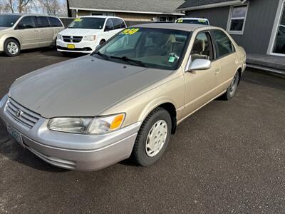 1999 Toyota Camry LE   - Photo 2 - Salem, OR 97317