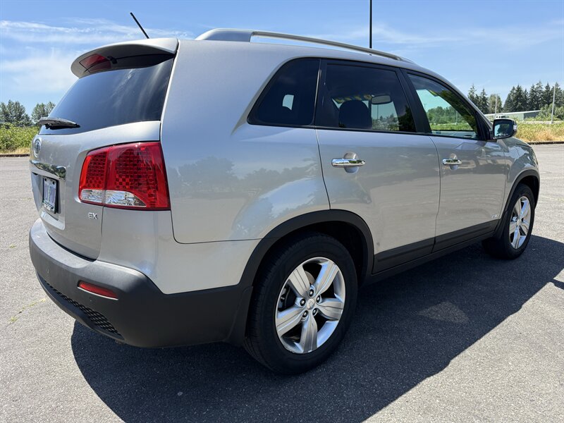 2013 Kia Sorento EX - Photo 7