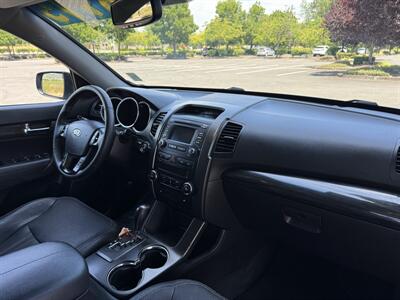 2013 Kia Sorento EX - Photo 11 - Salem, OR 97317