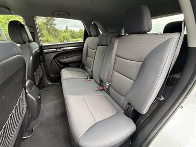 2013 Kia Sorento LX - Photo 13 - Salem, OR 97317