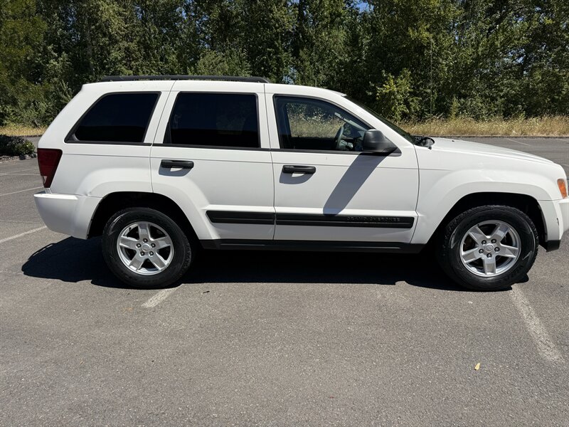 2005 Jeep Grand Cherokee Laredo - Photo 8 - Salem, OR 97317