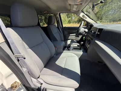 2005 Jeep Grand Cherokee Laredo - Photo 16 - Salem, OR 97317