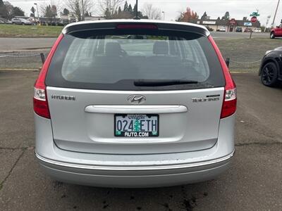 2010 Hyundai ELANTRA Touring GLS   - Photo 5 - Salem, OR 97317