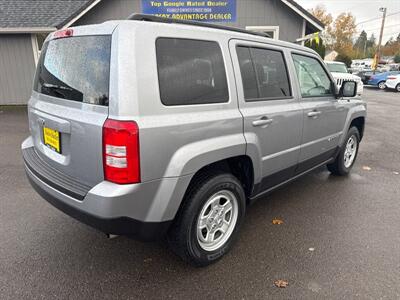 2015 Jeep Patriot Sport   - Photo 6 - Salem, OR 97317