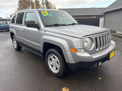 2015 Jeep Patriot Sport   - Photo 2 - Salem, OR 97317