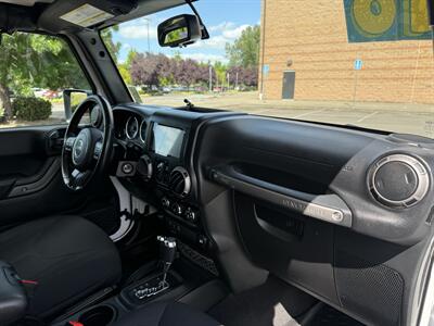 2018 Jeep Wrangler JK Unlimited Sport S - Photo 11 - Salem, OR 97317