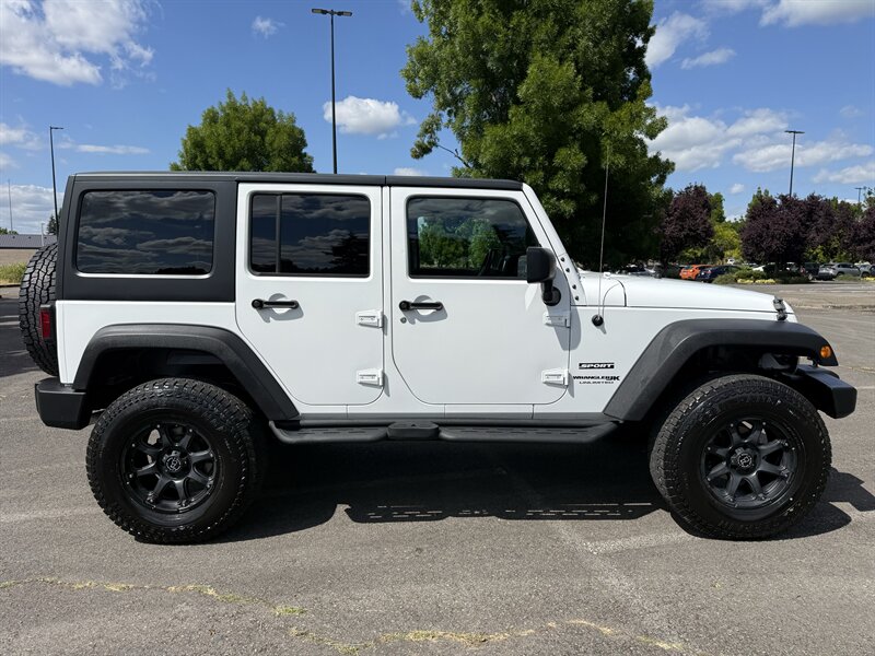 2018 Jeep Wrangler JK Unlimited Sport S - Photo 8 - Salem, OR 97317