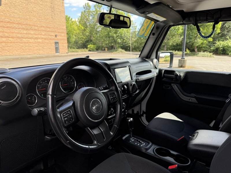 2018 Jeep Wrangler JK Unlimited Sport S - Photo 9 - Salem, OR 97317