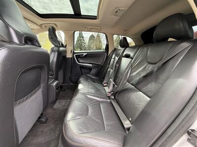 2010 Volvo XC60 T6   - Photo 13 - Salem, OR 97317