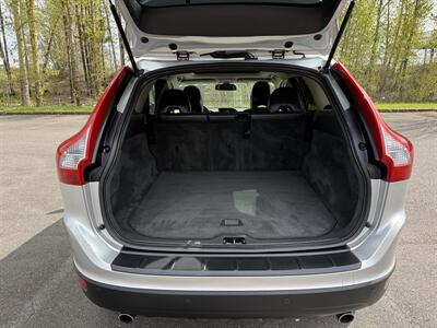 2010 Volvo XC60 T6   - Photo 16 - Salem, OR 97317