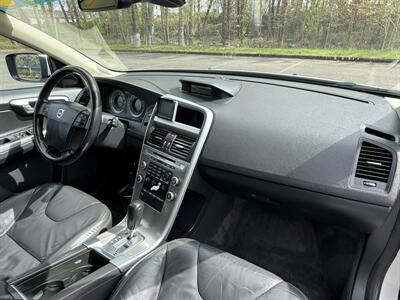2010 Volvo XC60 T6   - Photo 11 - Salem, OR 97317