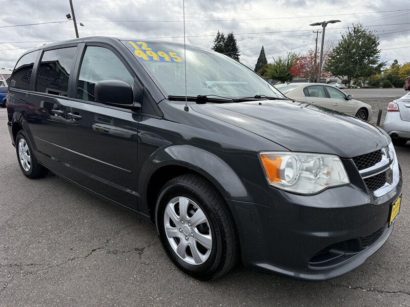 2012 Dodge Grand Caravan SE - Photo 1 - Salem, OR 97317