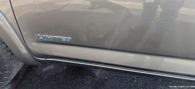2009 Toyota RAV4 Limited - Photo 7 - Medford, OR 97501