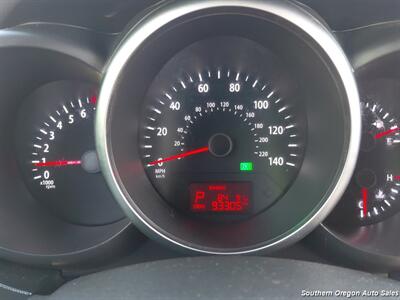 2012 Kia Soul + - Photo 10 - Medford, OR 97501