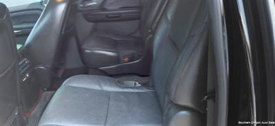 2009 Cadillac Escalade ESV - Photo 7 - Medford, OR 97501