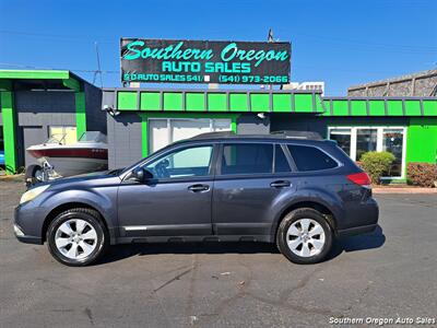 2010 Subaru Outback 2.5i Premium   - Photo 1 - Medford, OR 97501