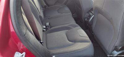 2015 Jeep Cherokee Altitude   - Photo 5 - Medford, OR 97501