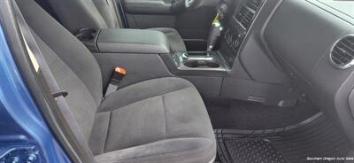 2009 Ford Explorer XLT Sport - Photo 4 - Medford, OR 97501