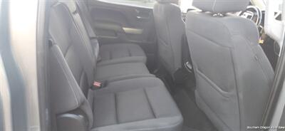 2017 Chevrolet Silverado 1500 LT Z71   - Photo 10 - Medford, OR 97501