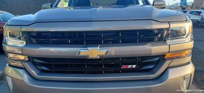 2017 Chevrolet Silverado 1500 LT Z71   - Photo 5 - Medford, OR 97501