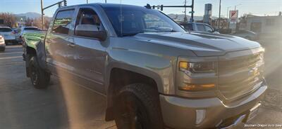 2017 Chevrolet Silverado 1500 LT Z71   - Photo 6 - Medford, OR 97501