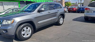2013 Jeep Grand Cherokee Laredo X   - Photo 6 - Medford, OR 97501
