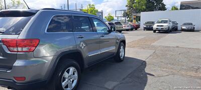 2013 Jeep Grand Cherokee Laredo X   - Photo 4 - Medford, OR 97501