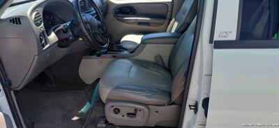 2004 Chevrolet TrailBlazer EXT LT - Photo 8 - Medford, OR 97501