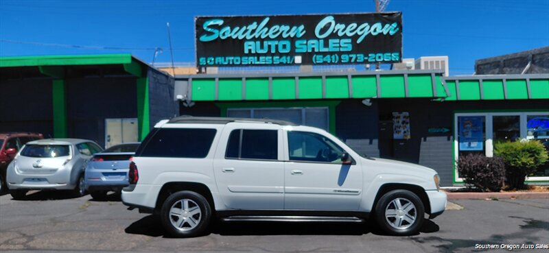 2004 Chevrolet TrailBlazer EXT LT   - Photo 1 - Medford, OR 97501