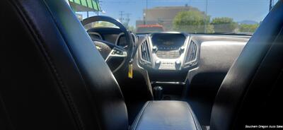 2017 Chevrolet Equinox LT   - Photo 3 - Medford, OR 97501
