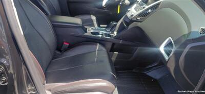2017 Chevrolet Equinox LT   - Photo 4 - Medford, OR 97501