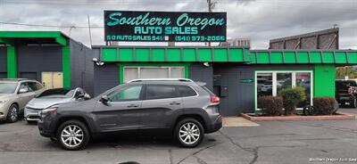 2016 Jeep Cherokee High Altitude - Photo 1 - Medford, OR 97501