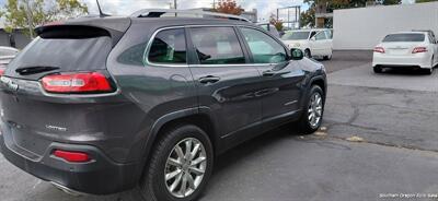 2016 Jeep Cherokee High Altitude - Photo 7 - Medford, OR 97501