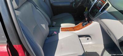 2004 Toyota Highlander - Photo 4 - Medford, OR 97501
