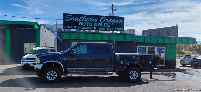 2003 Ford F-350 XL   - Photo 1 - Medford, OR 97501