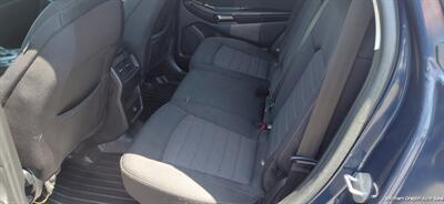 2017 Ford Edge SE   - Photo 4 - Medford, OR 97501