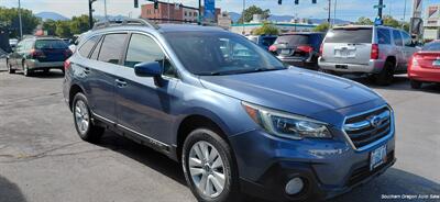 2018 Subaru Outback 2.5i Premium - Photo 9 - Medford, OR 97501