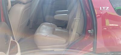 2013 Chevrolet Tahoe LTZ   - Photo 9 - Medford, OR 97501
