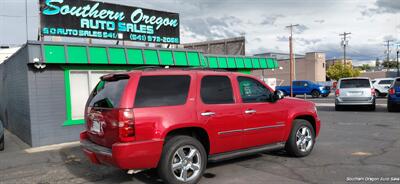 2013 Chevrolet Tahoe LTZ   - Photo 6 - Medford, OR 97501