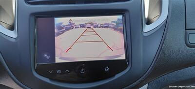 2016 Chevrolet Trax LT - Photo 6 - Medford, OR 97501