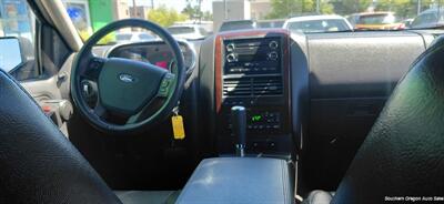 2009 Ford Explorer Limited - Photo 6 - Medford, OR 97501
