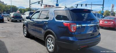 2016 Ford Explorer   - Photo 10 - Medford, OR 97501