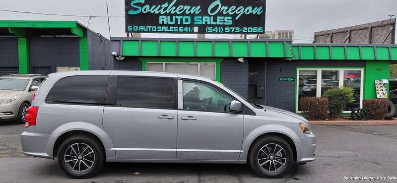 2018 Dodge Grand Caravan SE Plus  