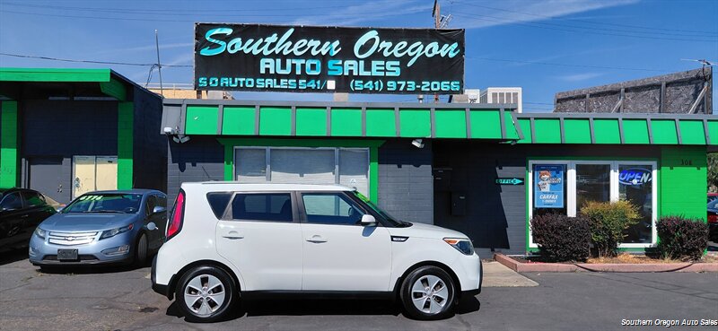 2016 Kia Soul 1.6L Base 5-Door's photo