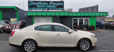 2015 Lincoln MKS Sedan