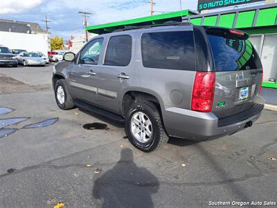 2007 GMC Yukon SLT   - Photo 10 - Medford, OR 97501