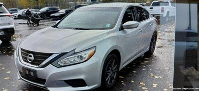 2016 Nissan Altima 2.5 S - Photo 1 - Medford, OR 97501