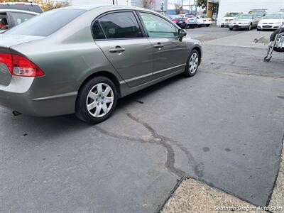 2007 Honda Civic LX   - Photo 8 - Medford, OR 97501