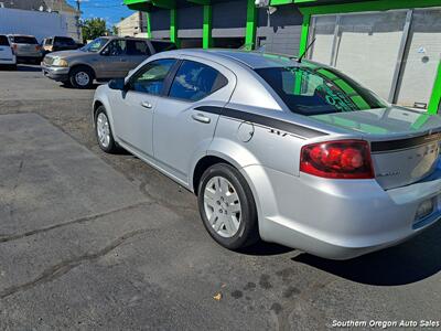 2012 Dodge Avenger CVP   - Photo 5 - Medford, OR 97501