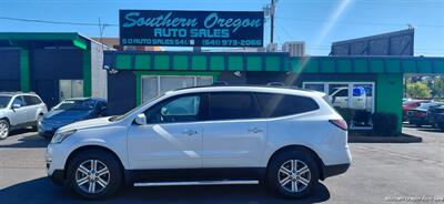 2016 Chevrolet Traverse LT   - Photo 1 - Medford, OR 97501